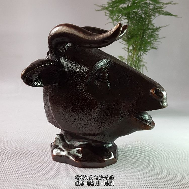 生肖牛铸铜兽首 生肖牛铸铜兽首