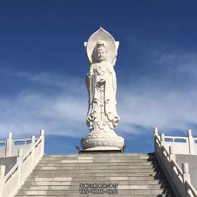 景区广场大型三面观音石雕景观雕塑 景区广场大型三面观音石雕景观雕塑