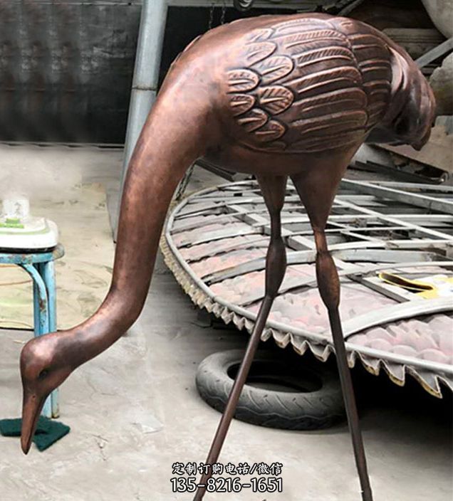 金属仙鹤雕塑-铜雕仙鹤