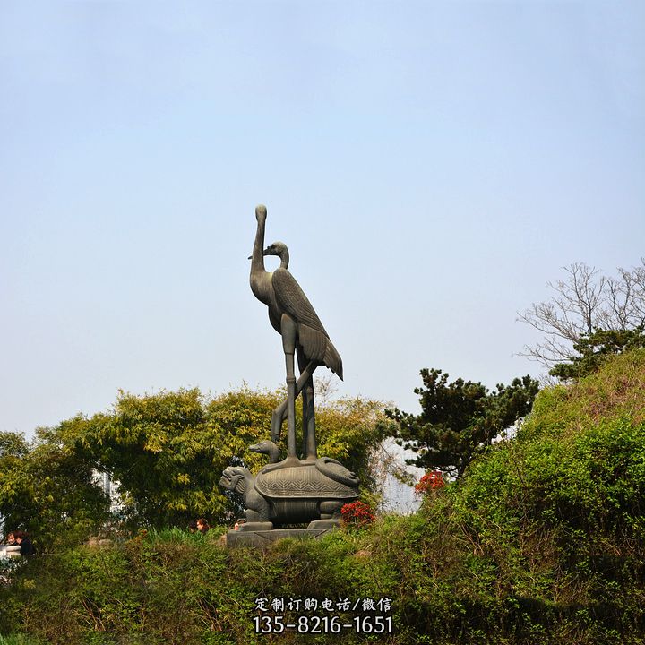 景区园林仙鹤踏玄武石雕景观雕塑 景区园林仙鹤踏玄武石雕景观雕塑