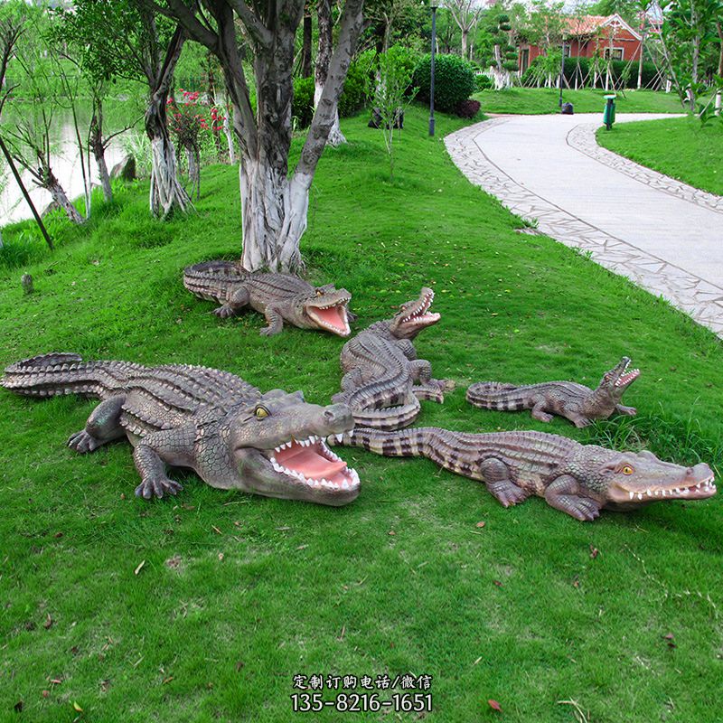 仿真鳄鱼雕塑-园林草坪仿真动物雕塑摆件