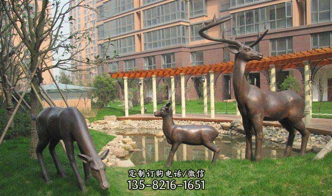 梅花鹿小区景观动物铜雕