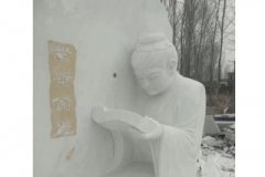 凿壁借光雕塑