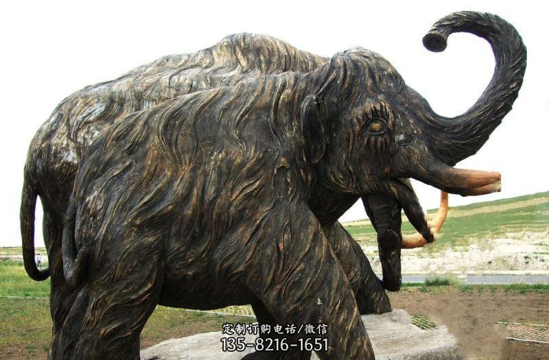 铜雕长毛象动物雕塑