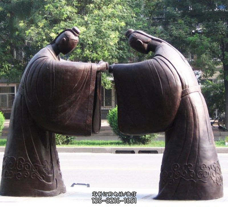 铜雕古代行礼的人物 铜雕古代行礼的人物