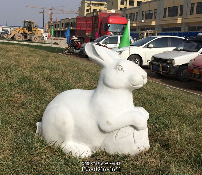 十二生肖兔子石雕