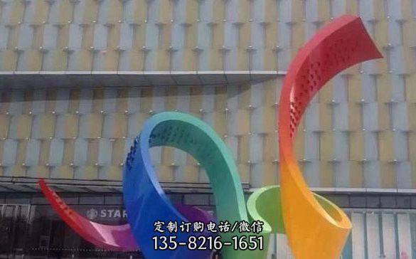 不锈钢彩带雕塑222 不锈钢彩带雕塑222