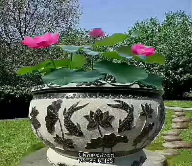 公园荷花鲤鱼石浮雕水缸雕塑
