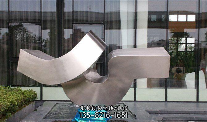 广场不锈钢抽象造型雕塑 广场不锈钢抽象造型雕塑