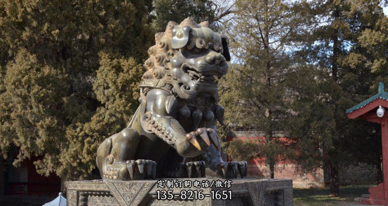 故宫青铜狮子雕塑
