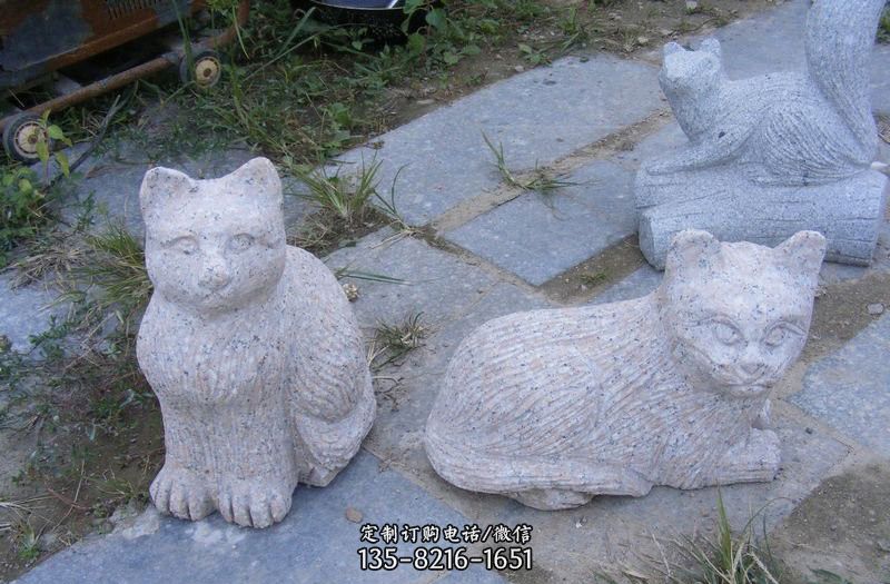 公园小猫石雕-石雕佛像断臂