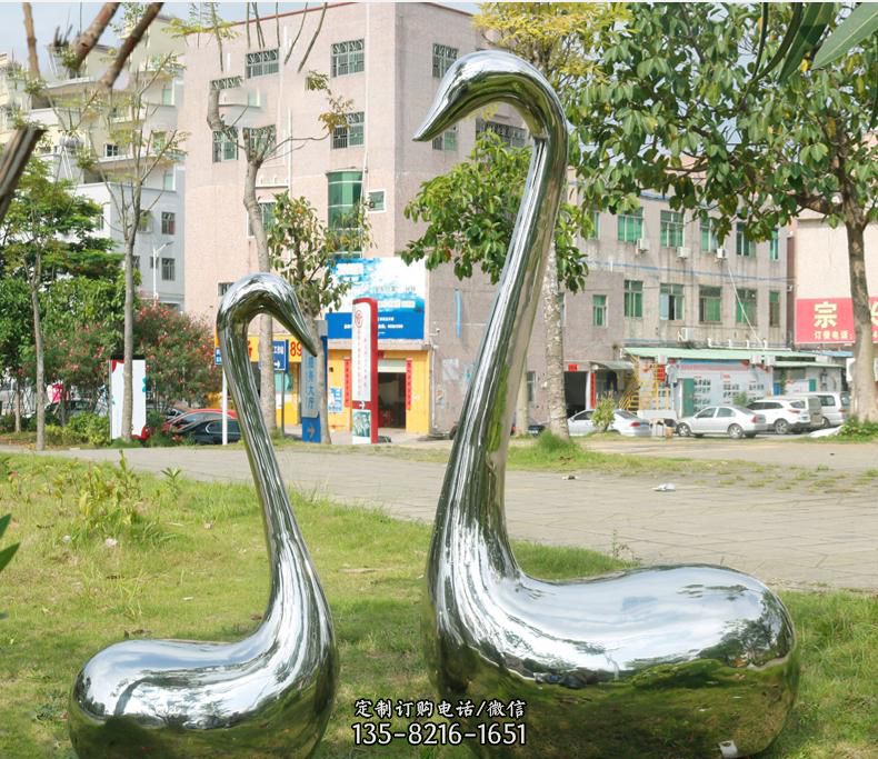 不锈钢抽象动物雕塑2 不锈钢抽象动物雕塑2