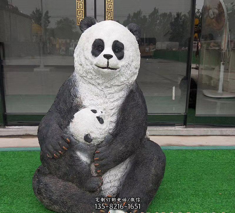 玻璃钢母子熊猫雕塑 玻璃钢母子熊猫雕塑