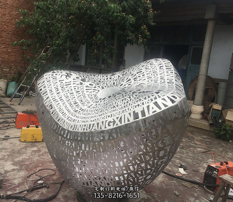 不锈钢字母元宝景观雕塑 不锈钢字母元宝景观雕塑