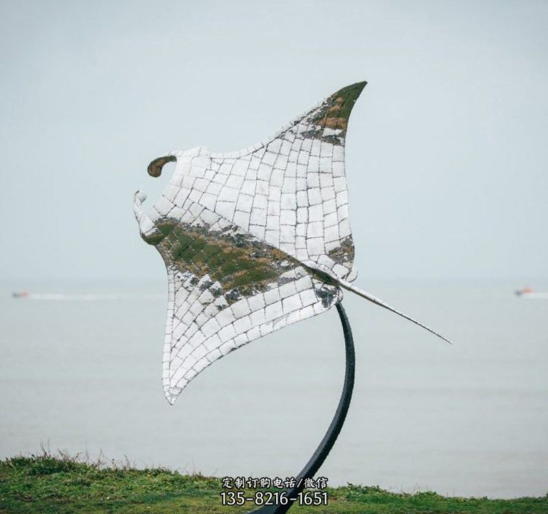 不锈钢海洋动物蝠鲼雕塑 不锈钢海洋动物蝠鲼雕塑
