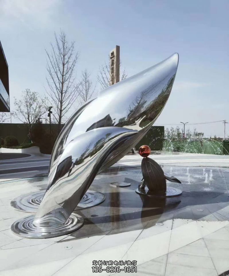 不锈钢海豚戏球海洋动物雕塑 不锈钢海豚戏球海洋动物雕塑