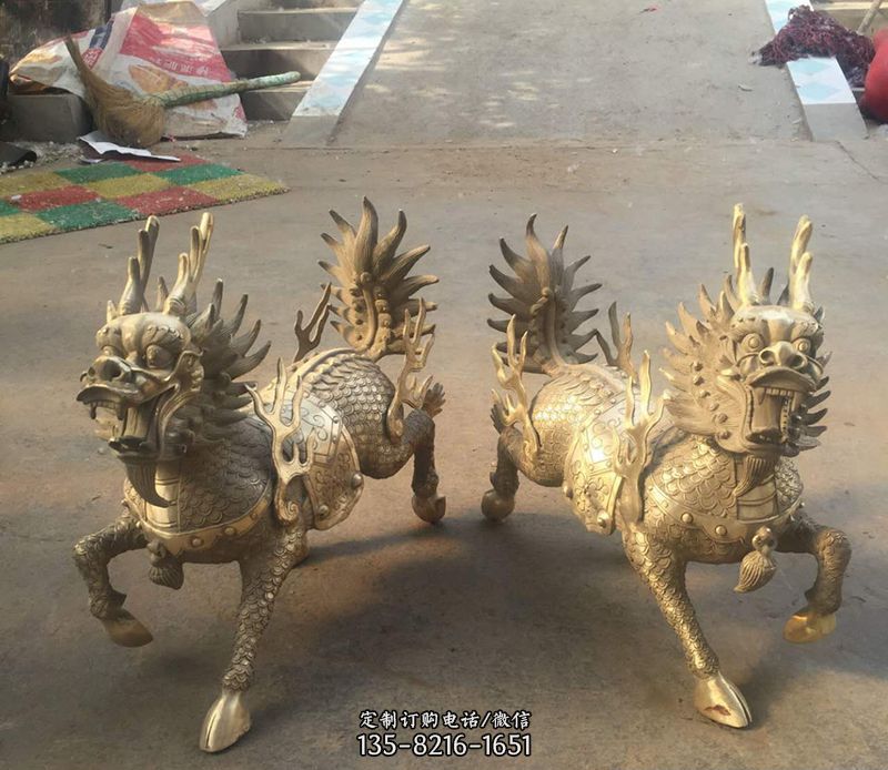 铸铜麒麟雕塑-猴子骑麒麟雕塑