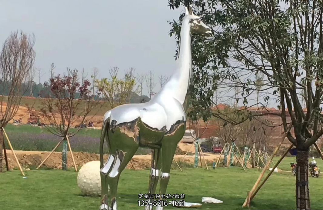 不锈钢长颈鹿雕塑 不锈钢长颈鹿雕塑