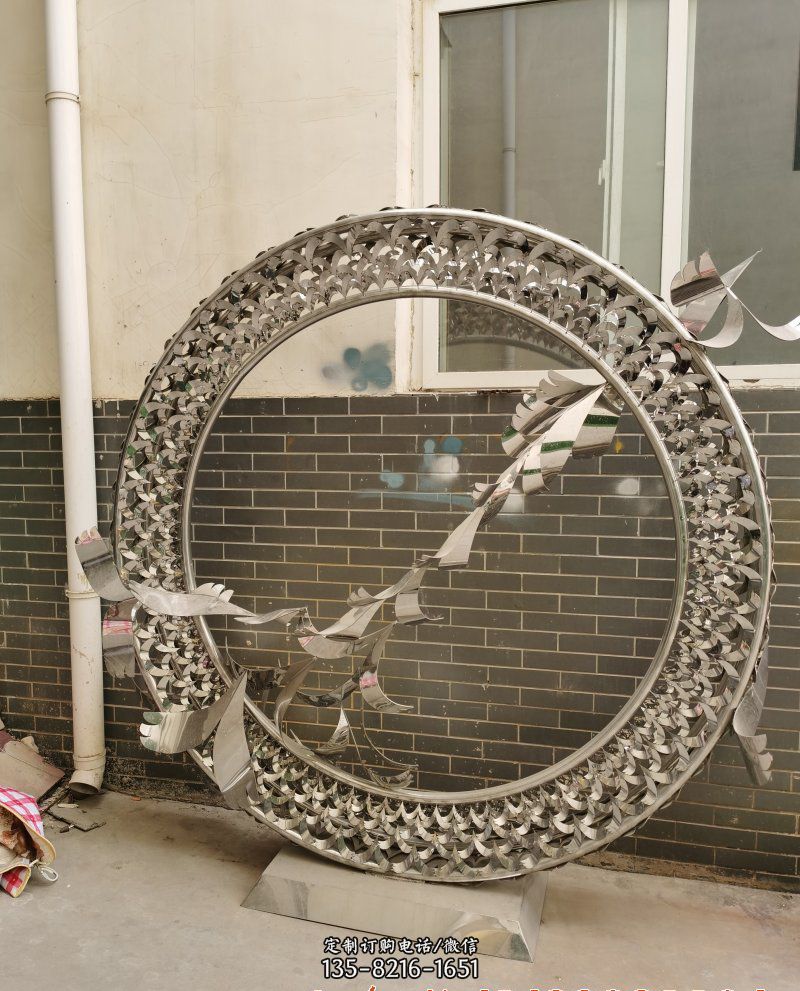 圆环不锈钢景观雕塑
