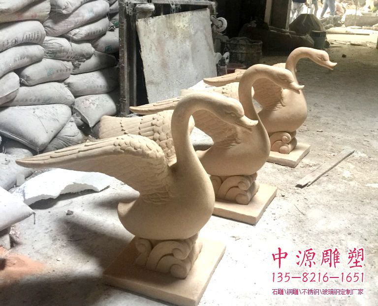 砂岩石雕吐水天鹅雕塑 砂岩石雕吐水天鹅雕塑