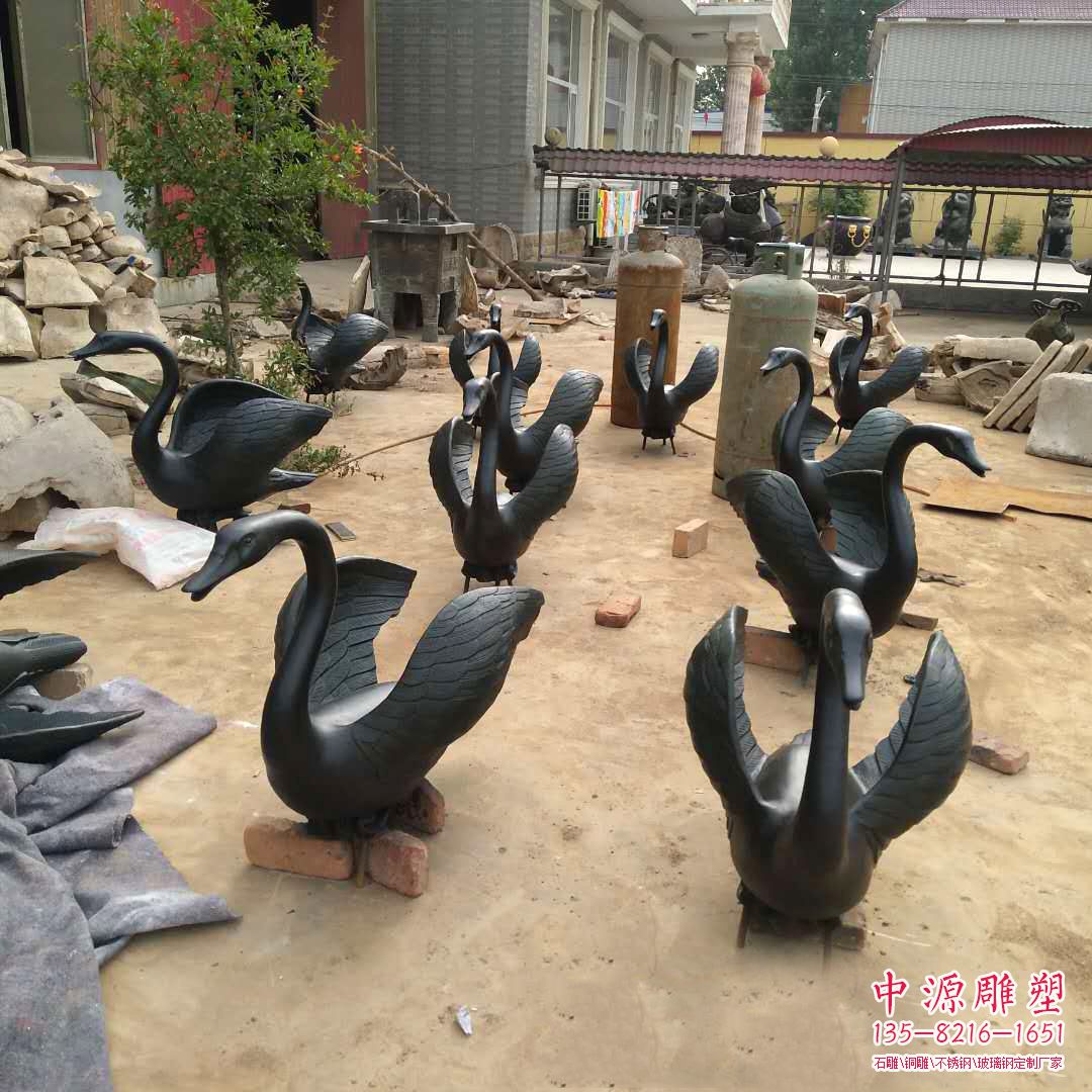 展翅喷水天鹅铜雕 展翅喷水天鹅铜雕