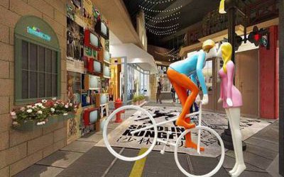 街道玻璃钢彩绘男子骑车亲吻的爱情雕塑