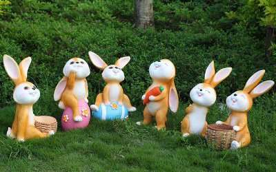 园林景观摆件一群玻璃钢卡通兔子雕塑