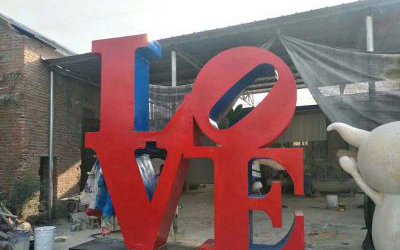 公园广场玻璃钢红色love爱情雕塑