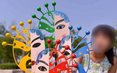 公园景区创意抽象玻璃钢彩绘个性装饰品摆件脸谱雕塑