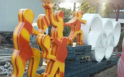 公园景区创意玻璃钢五环雕塑