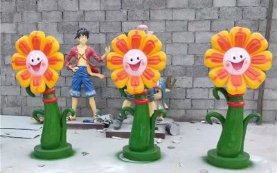 幼儿园摆放玻璃钢彩绘植物太阳花朵雕塑