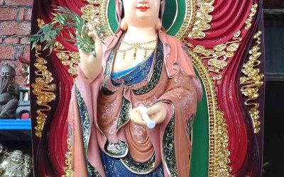 景区玻璃钢彩绘户外大型供奉神佛三圣雕塑