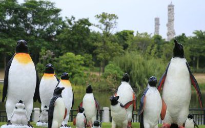 儿童乐园仿真动物玻璃钢企鹅雕塑