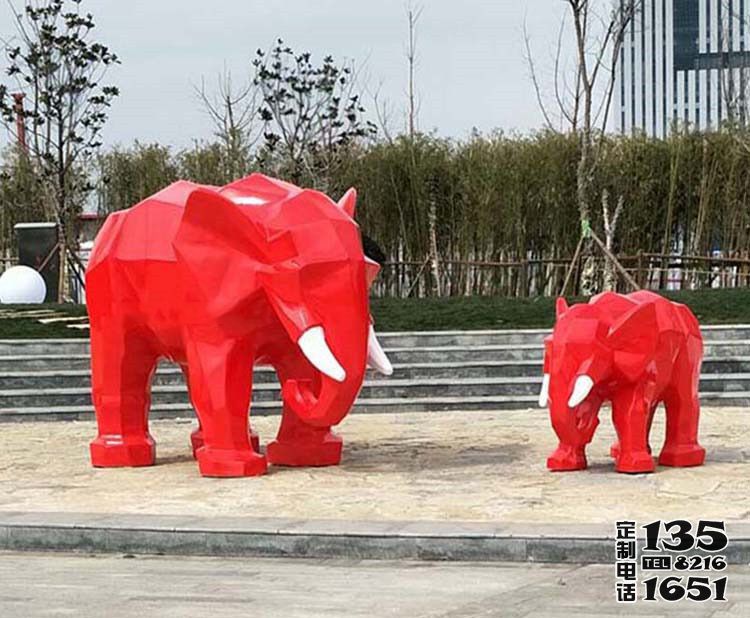 公园景区大象玻璃钢彩绘红色几何大象雕塑