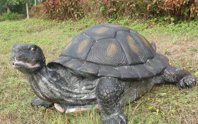 户外草坪创意仿真动物玻璃钢乌龟雕塑