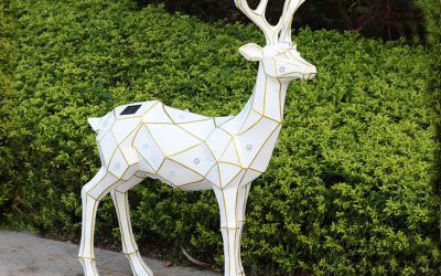 公园玻璃钢几何太阳能照明鹿雕塑