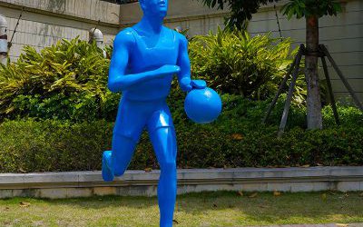 公园广场玻璃钢运动打篮球的人物雕塑