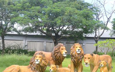 户外草坪玻璃钢仿真动物狮子雕塑