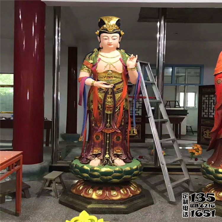 景区大型户外景观玻璃钢彩绘三圣雕塑 景区大型户外景观玻璃钢彩绘三圣雕塑