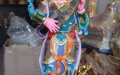 寺庙玻璃钢彩绘持国天王雕塑