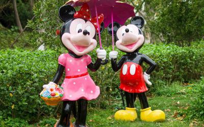 游乐园玻璃钢彩绘卡通米老鼠雕塑