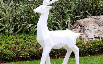 公园景区玻璃钢几何白色梅花鹿雕塑