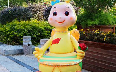 动物园创意玻璃钢卡通蜜蜂雕塑