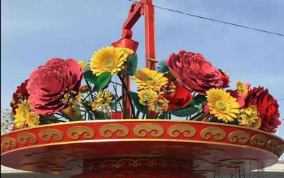 广场玻璃钢彩绘仿真花朵大花篮雕塑