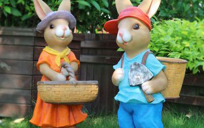 玻璃钢彩绘户外草坪仿真动物兔子雕塑