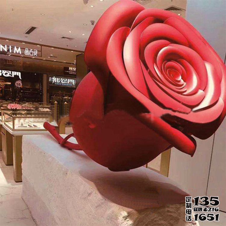 商场大型玻璃钢仿真玫瑰花雕塑