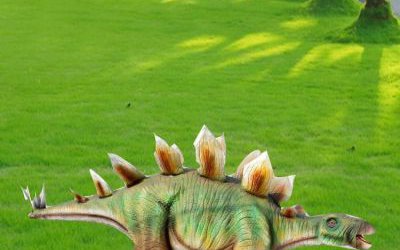 景区草坪玻璃钢大型仿真动物恐龙雕塑