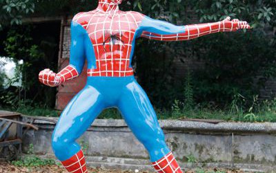 电影院景区大型仿真人物玻璃钢材质蜘蛛侠雕塑