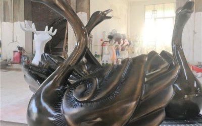 小区别墅玻璃钢仿铜创意天鹅雕塑