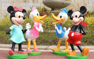 商场迪士尼玻璃钢彩绘卡通米老鼠与唐老鸭雕塑